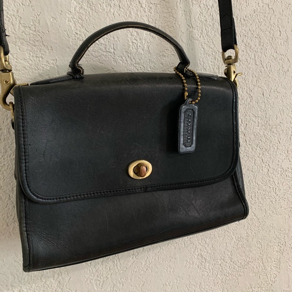 COACH vintage black leather purse - Picture 2 of 8